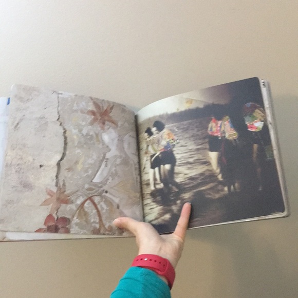 Sabrina Ward Harrison - And The Story is Happening - Picture 3 of 15